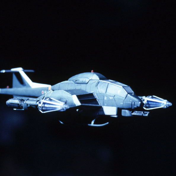 ９３式メーサー攻撃機