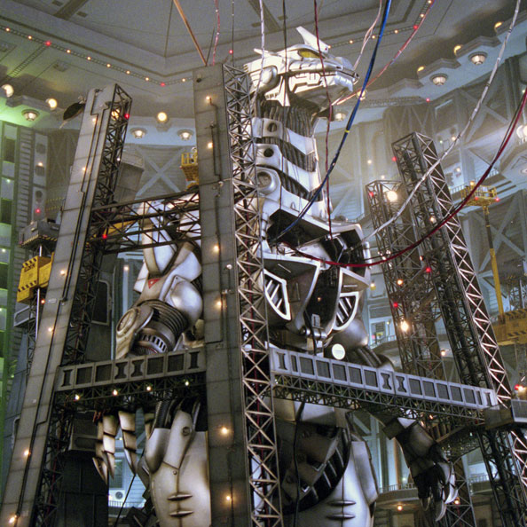 機龍＝メカゴジラ