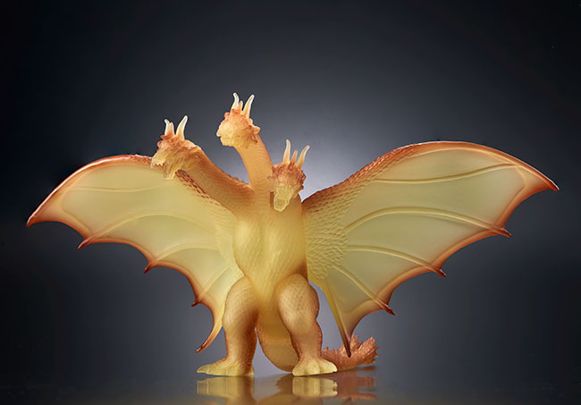 ゴジラ・ストア限定　ムービーモンスターシリーズ キングギドラ from『オペレーション ジェットジャガー』