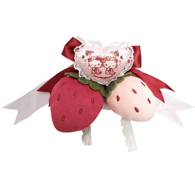 ハローキティ 50周年限定 キティ×DollyMix ストロベリーブローチ